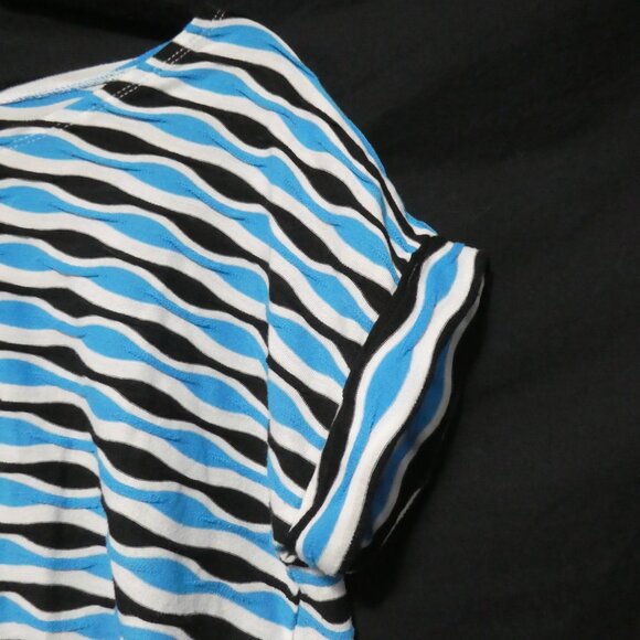 JONES NEW YORK SPORT | medium | Blue - White - Black | Short Sleeve Shirt - Picture 5 of 16